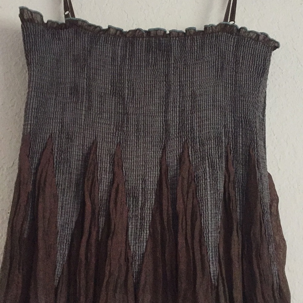 Dress - Picture 5 of 5